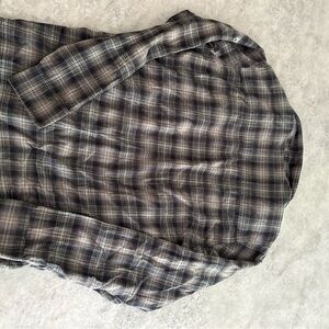 Kuhl long sleeve shirt size medium ... worn 2 times